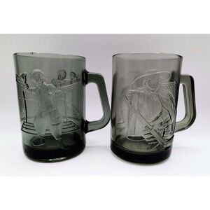 Vintage McDonalds Glass Mugs Ronald McDonald Football Hamburglar Hockey Set of 2